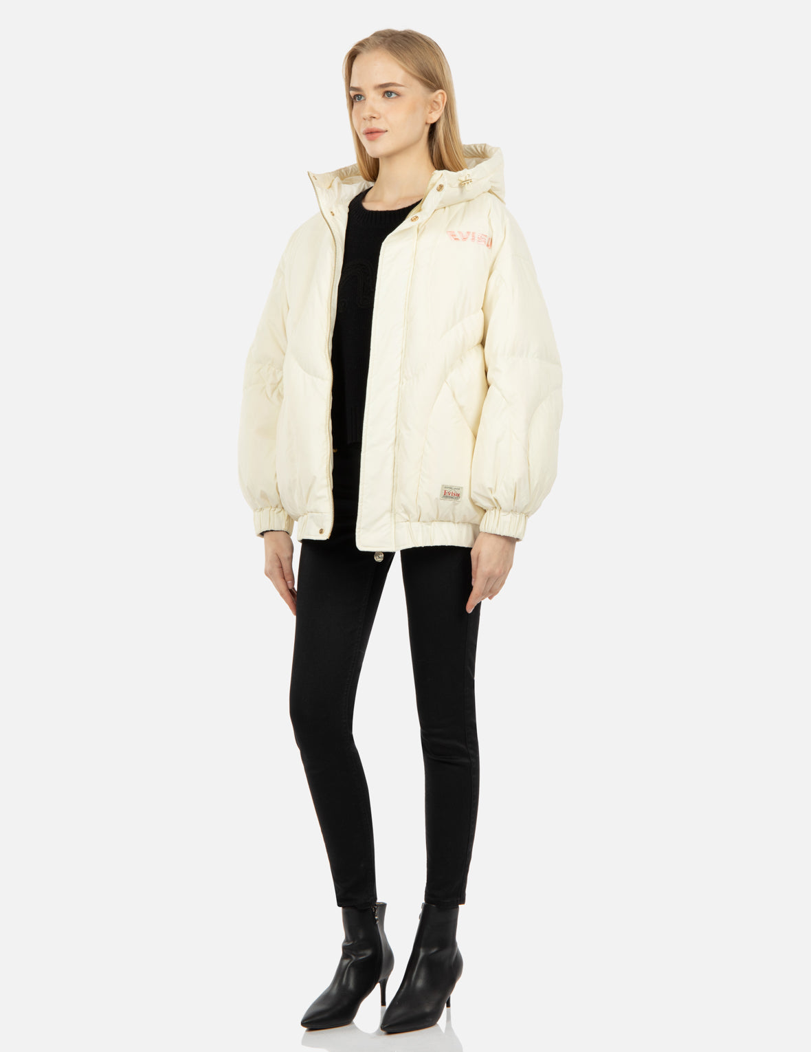 迷彩商标刺绣羽绒外套