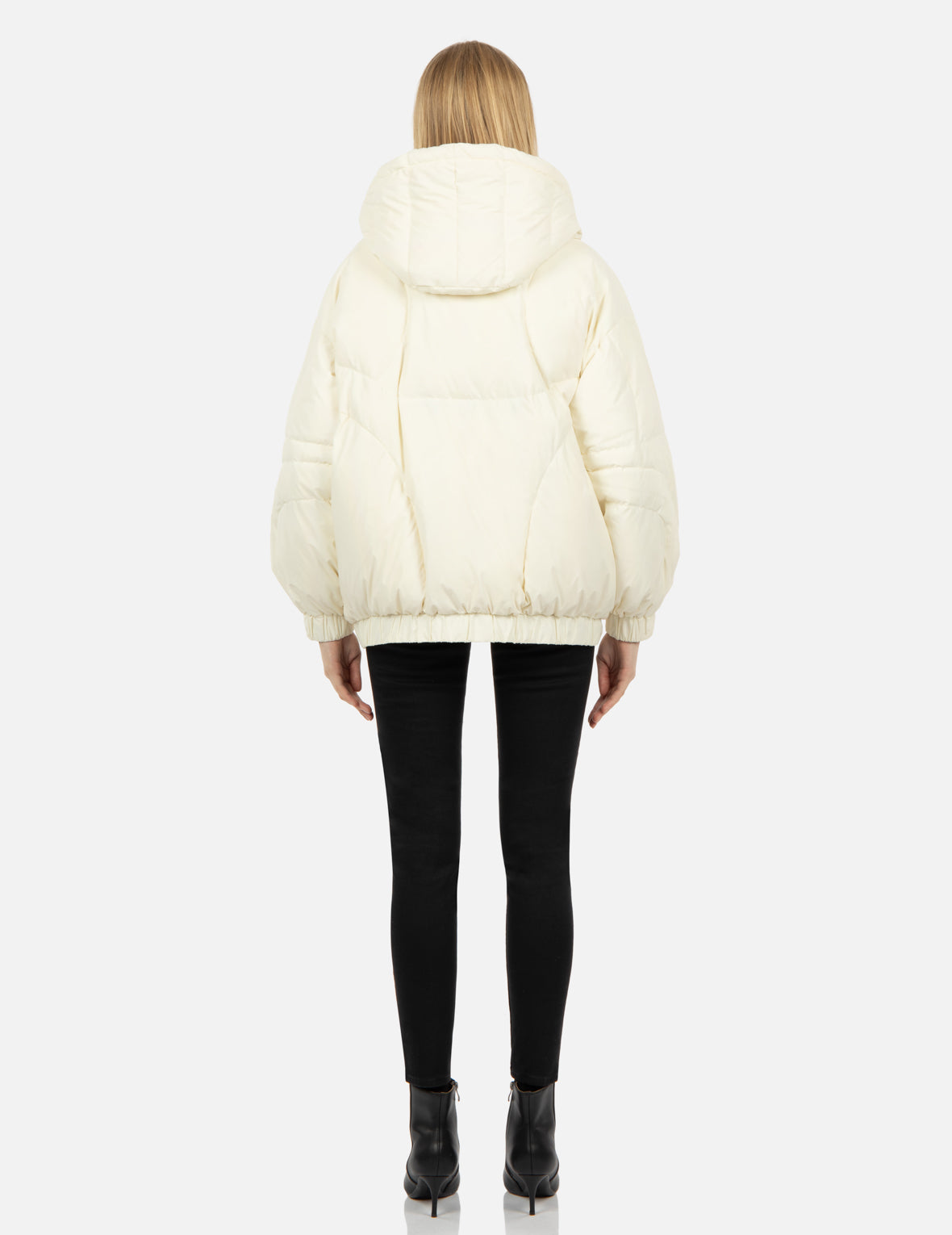 迷彩商标刺绣羽绒外套