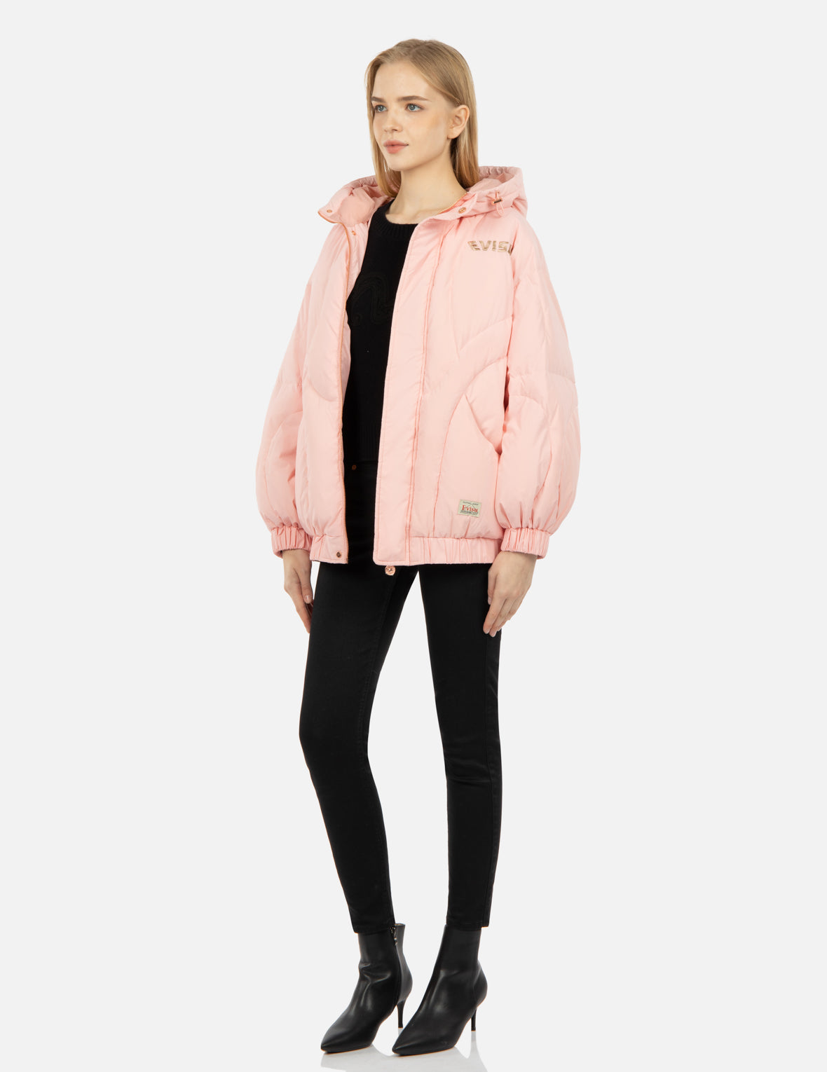 迷彩商标刺绣羽绒外套