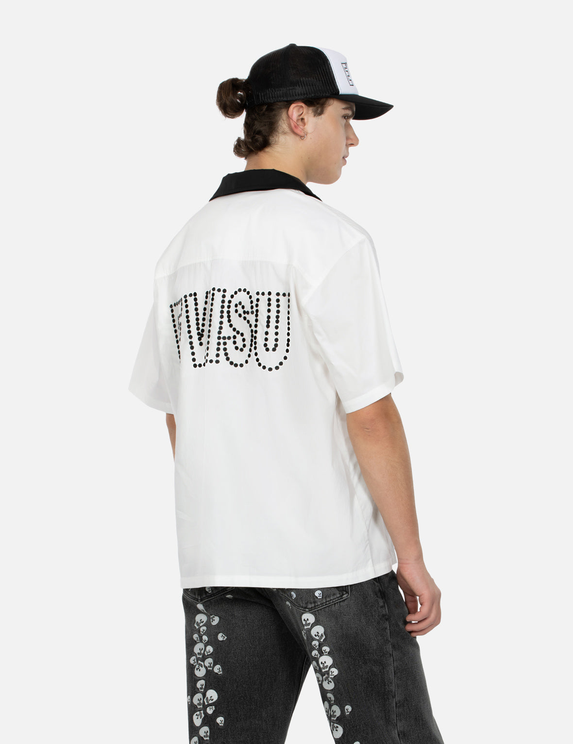 链式缝制商标刺绣宽松版型衬衫