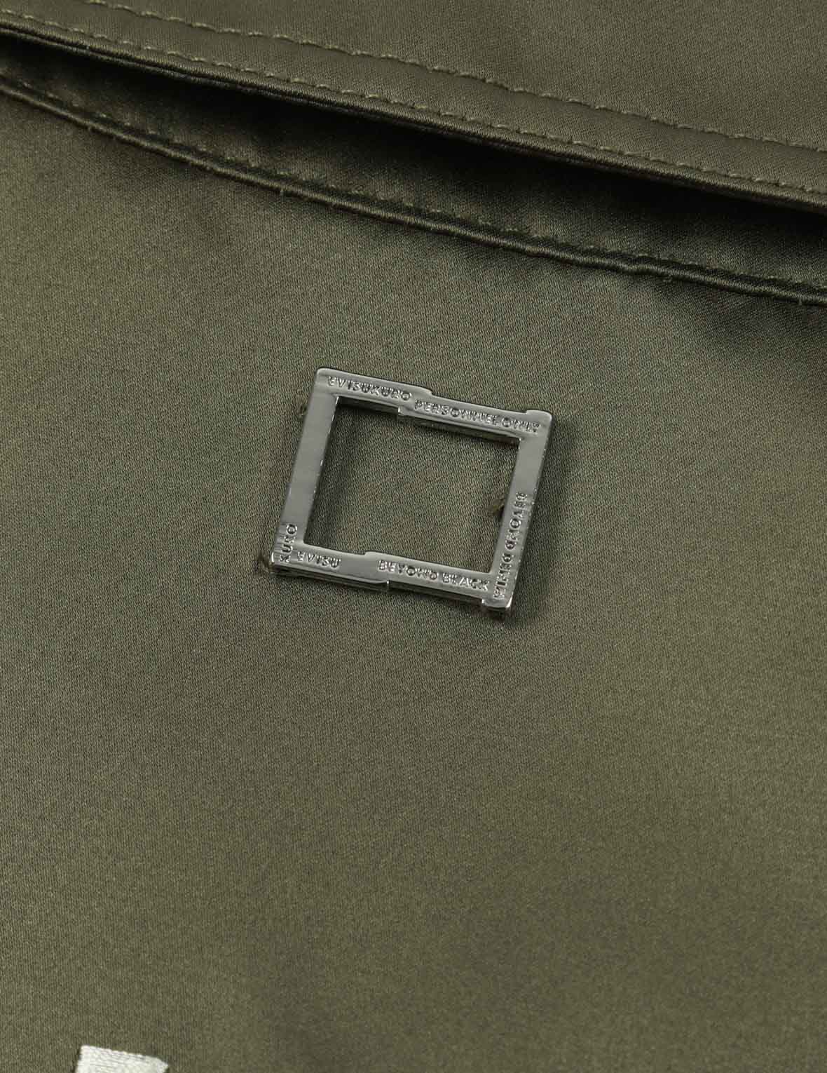 满地Logo印花飞行员夹克
