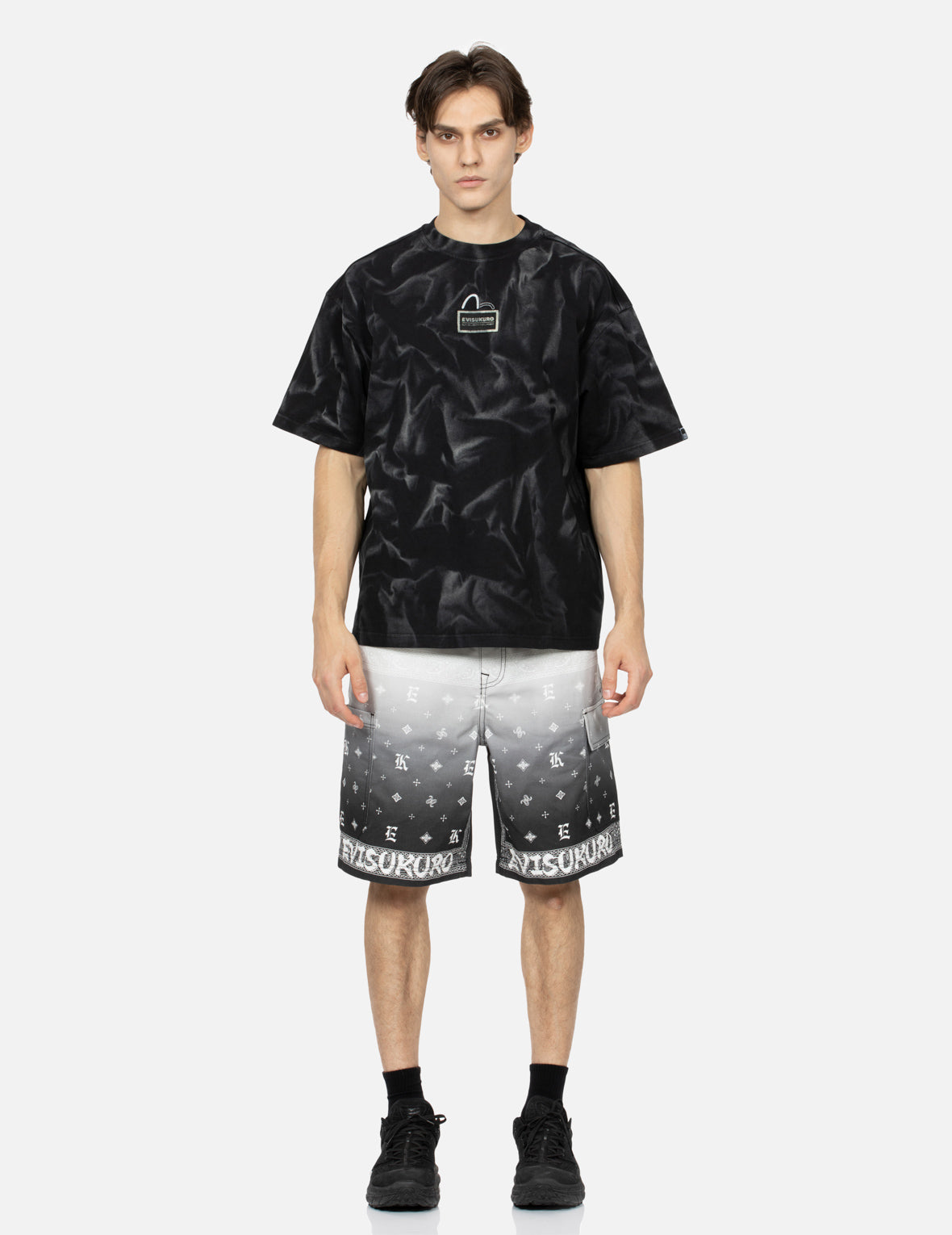 渐变腰果花满地图案錐形短裤