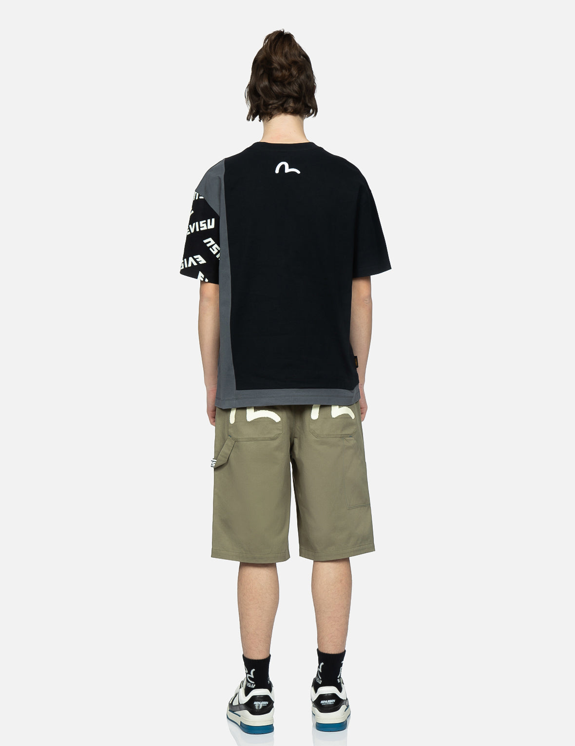 模板标语及小海鸥印花百慕达短裤