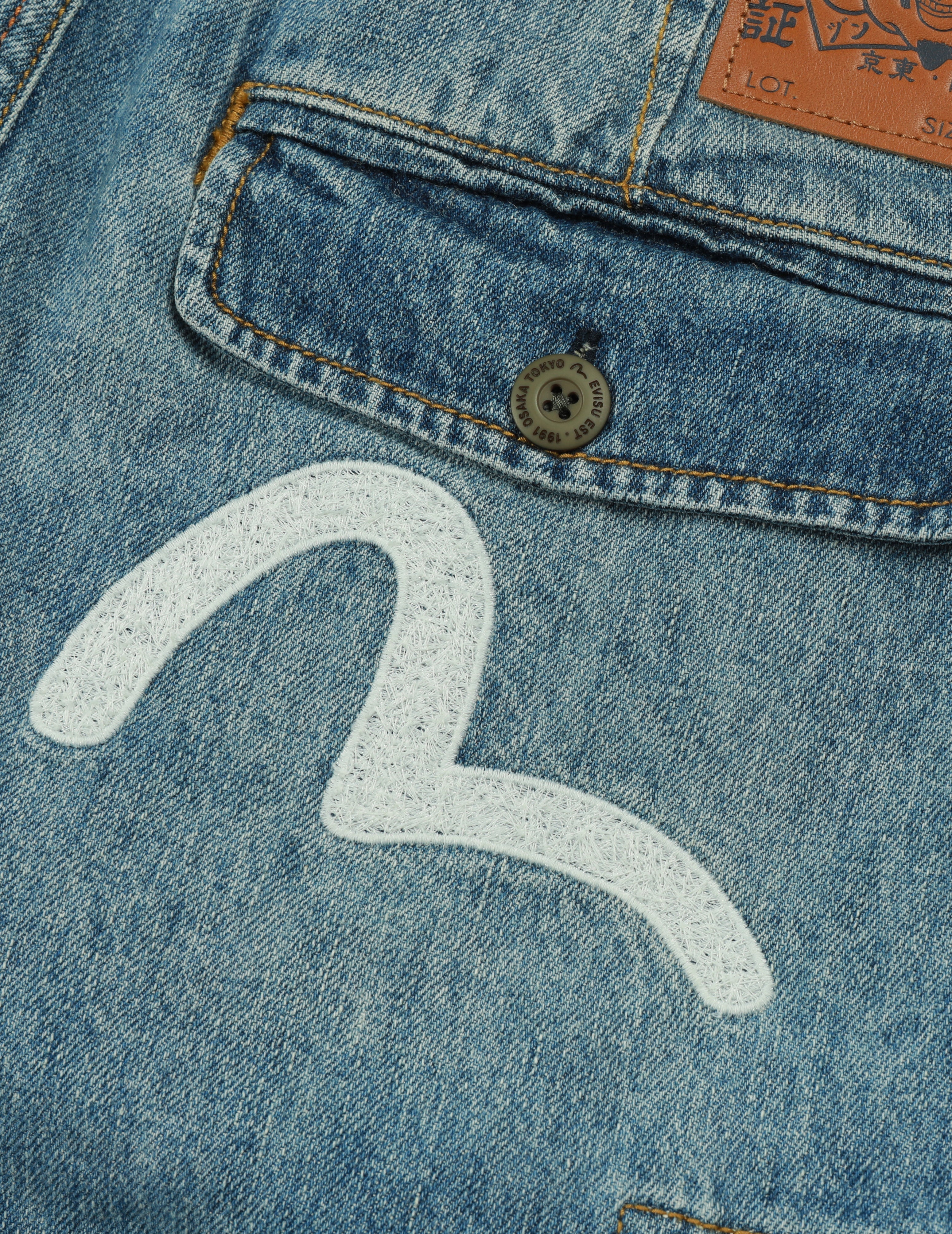 海鸥印花宽版休闲工装牛仔短裤