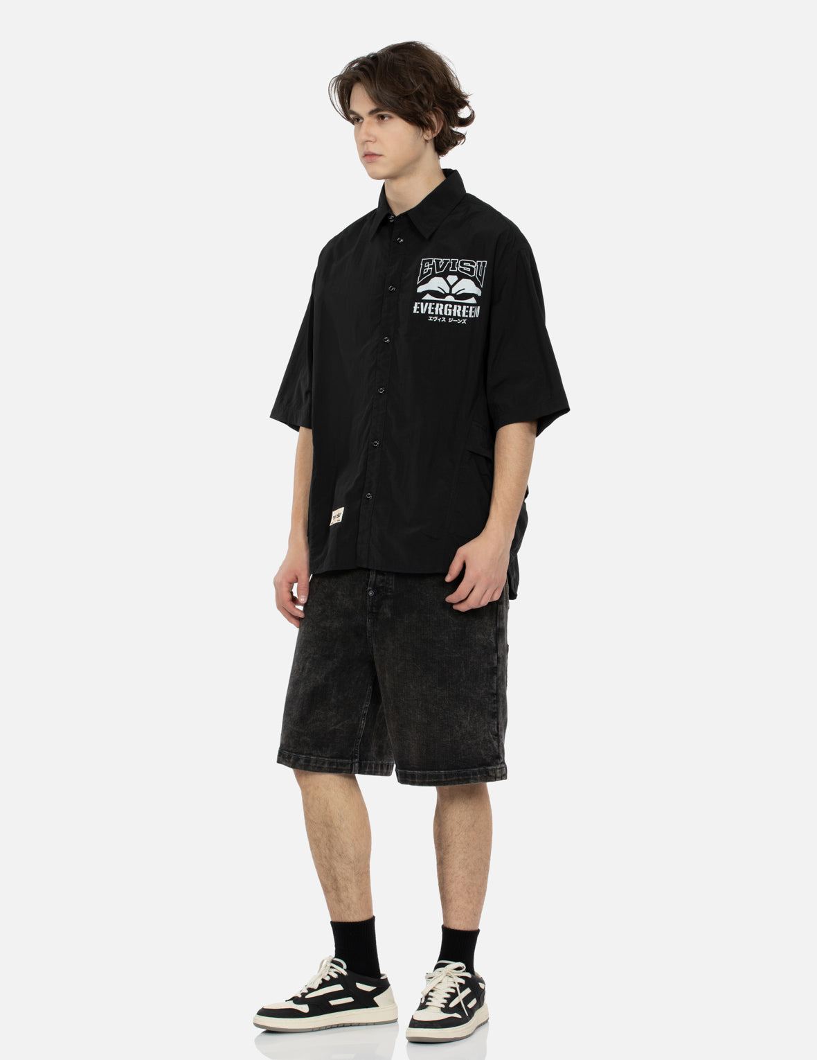 Seagull and Kamon Print Multi-Pocket Relax Fit Denim Shorts