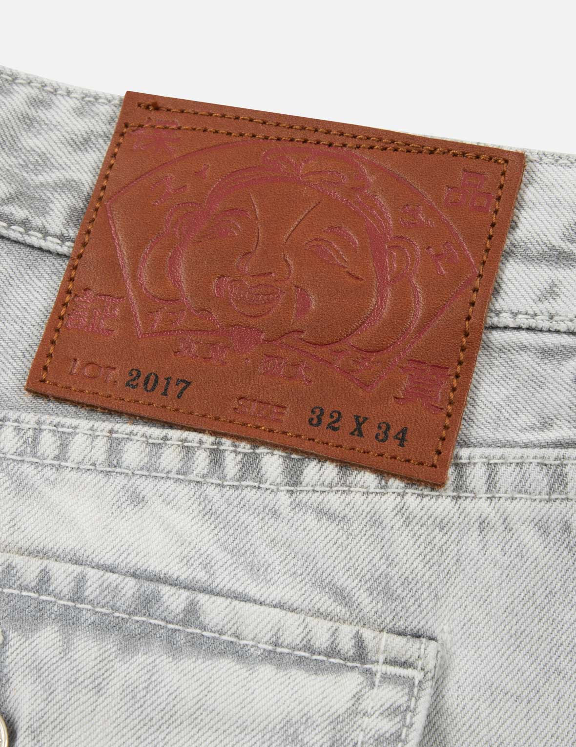 多口袋窄脚牛仔裤 #2017