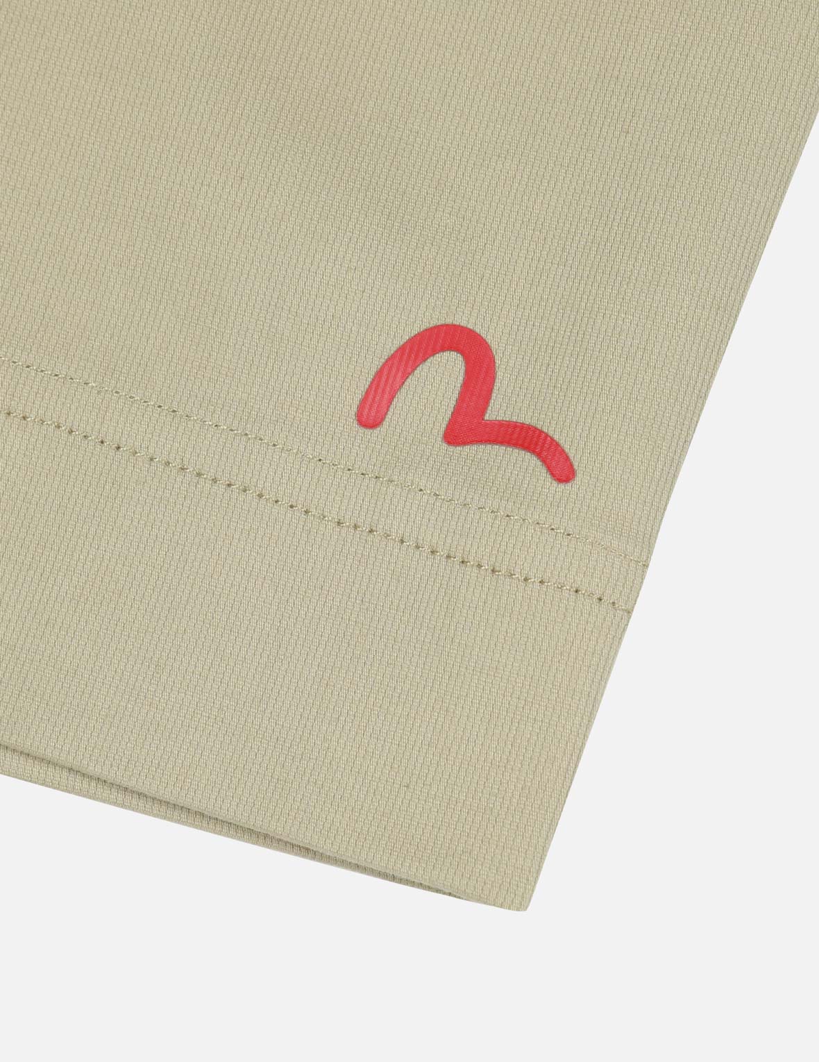 海鸥刺绣和佛头拼布宽版休闲短裤