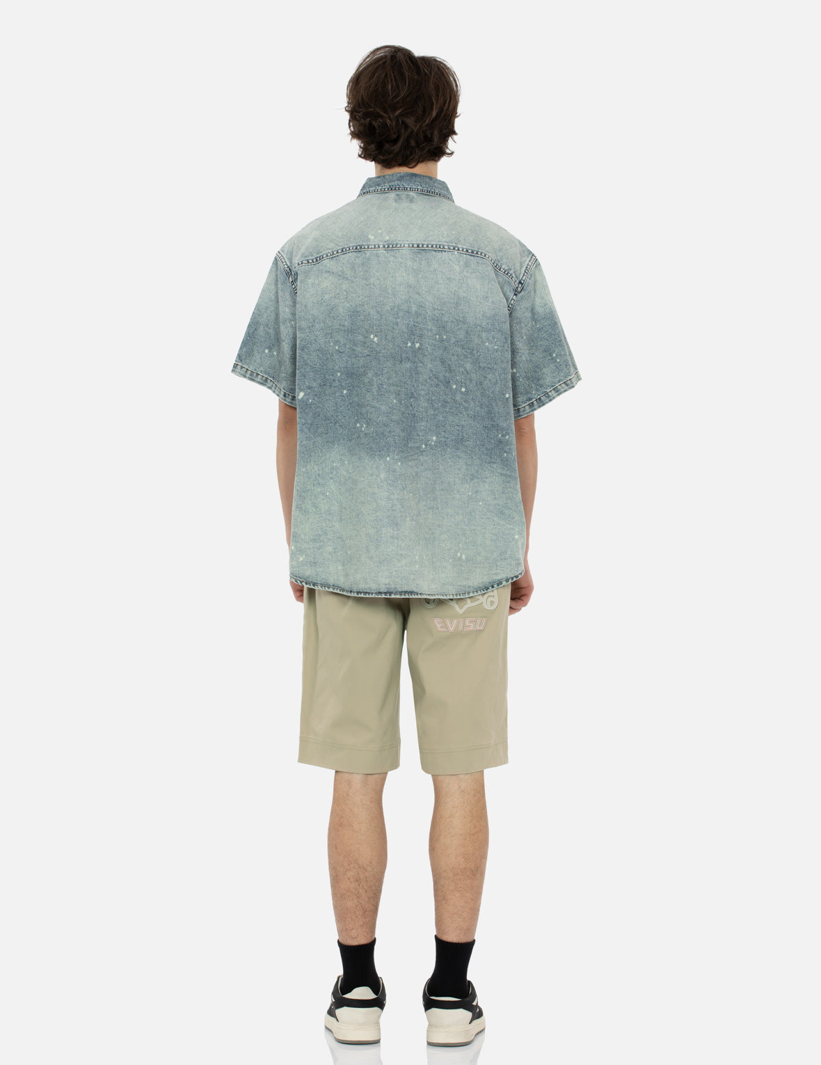 海鸥刺绣和佛头拼布宽版休闲短裤