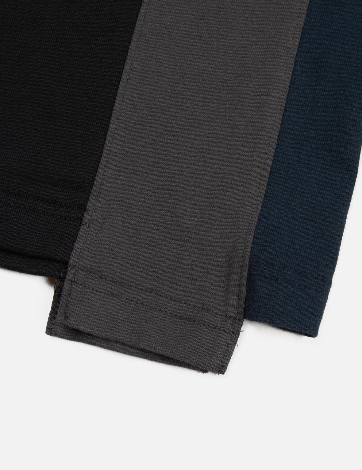 Deconstructed Playful Godhead Printed Regular Fit Sweat Shorts