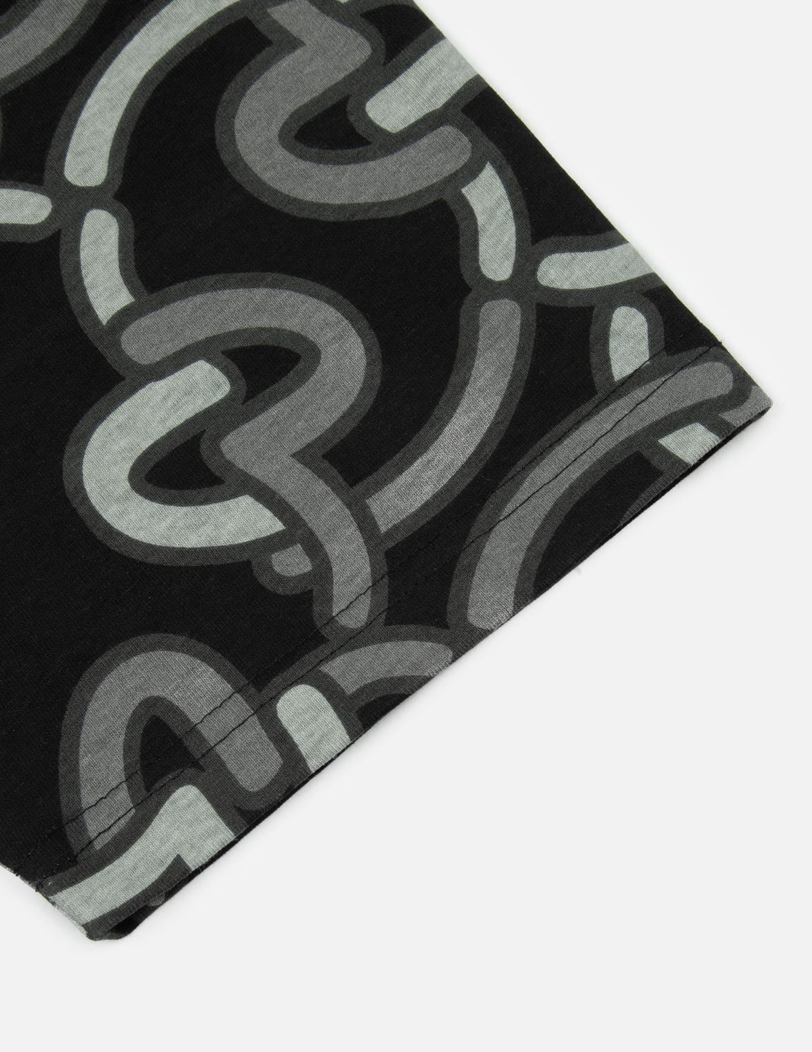 Allover Overlapping Seagull Print Regular Fit T-Shirt