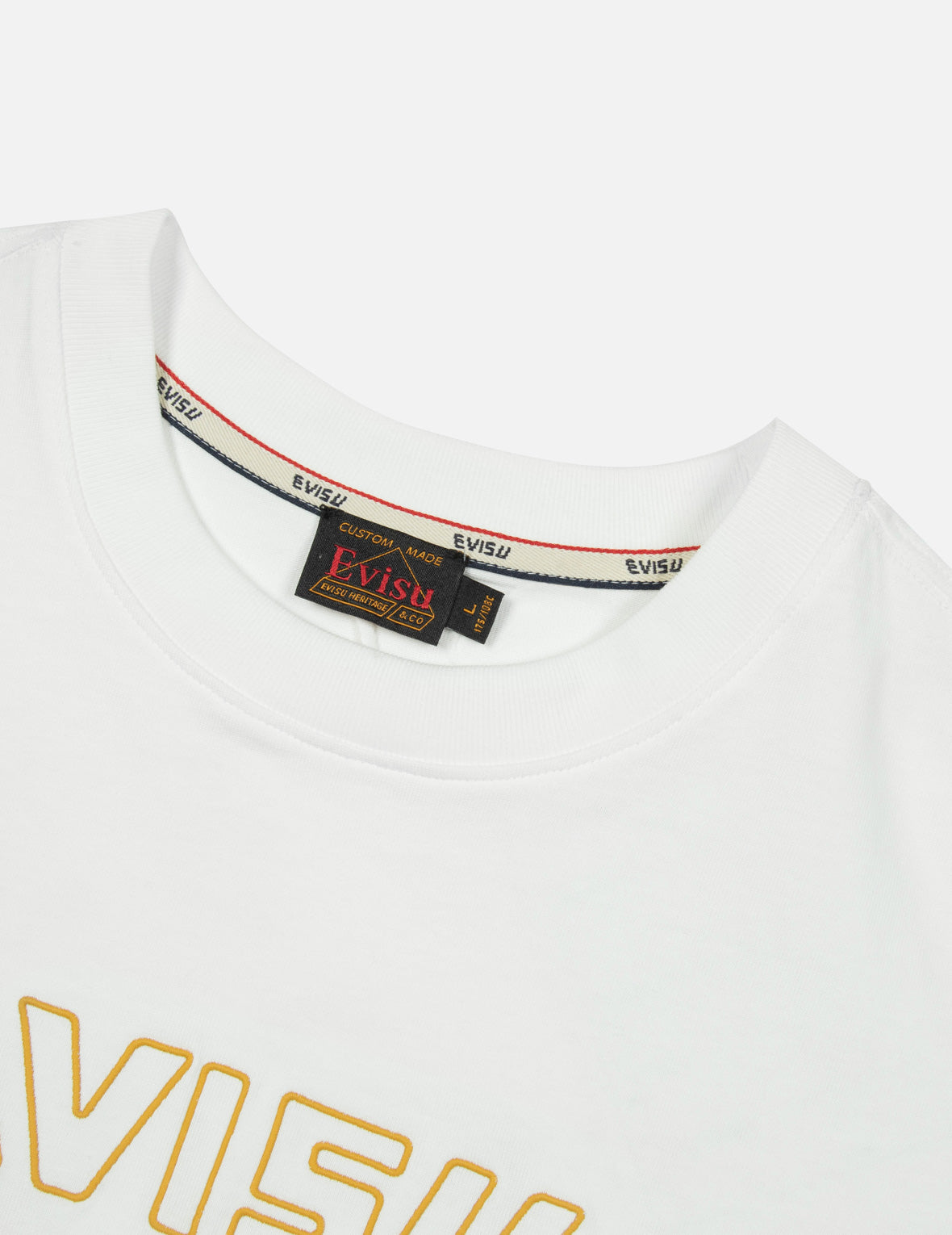 商标刺绣和"海天羽鲤"印花宽版休闲T恤