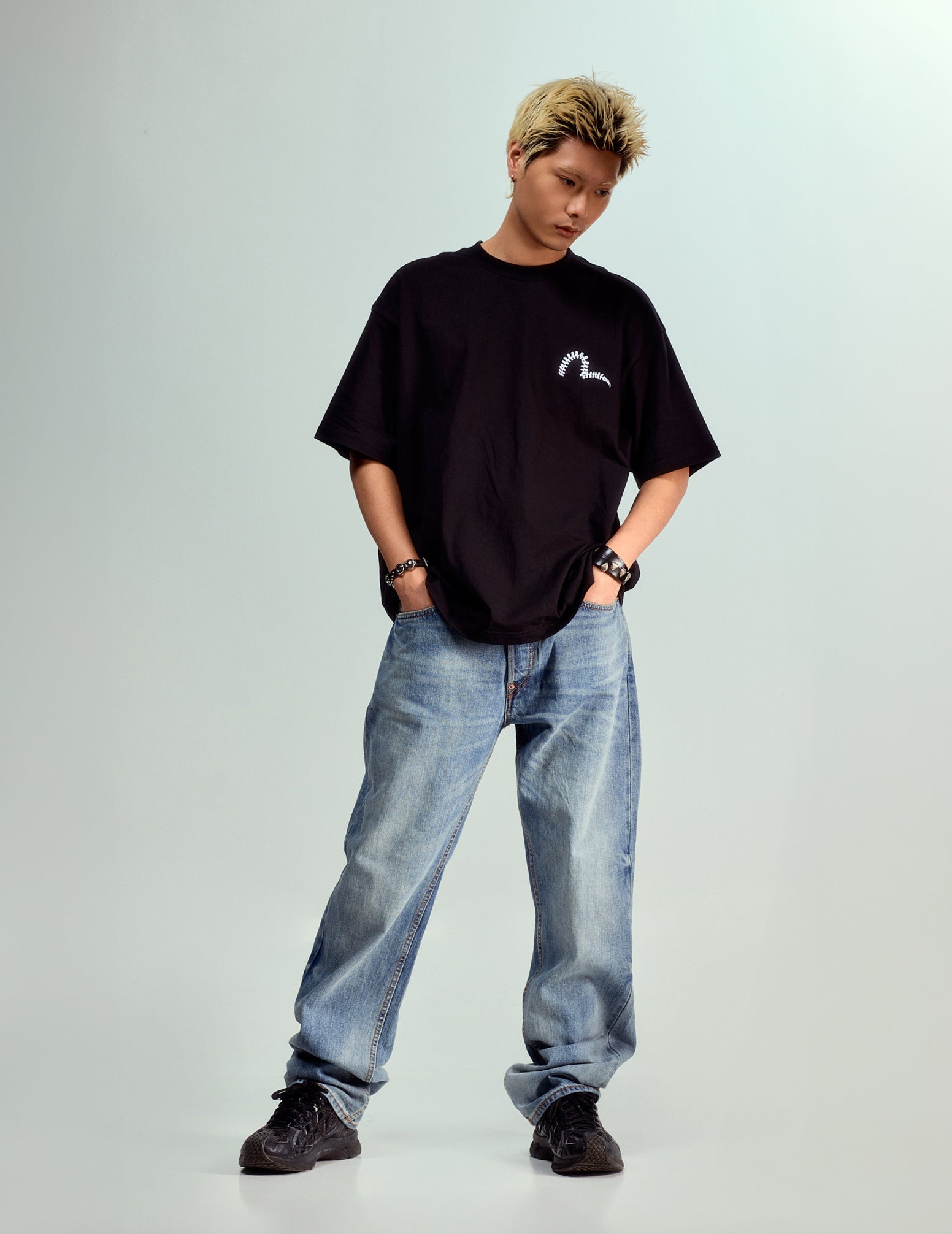 ろ*た様 Daicock Print BaggyFit Jeans #2000 Daicock Print Baggy-Fit Jeans #2000 – EVISU