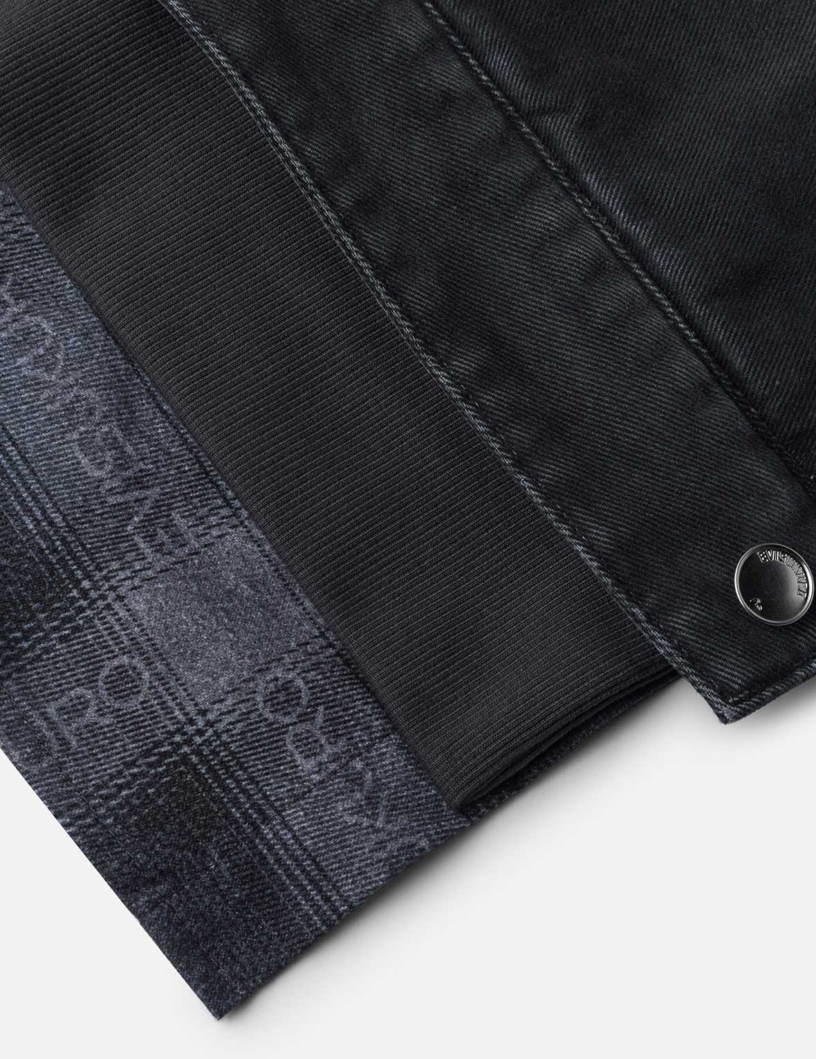 多口袋和叠穿效果夹棉宽版休闲卡车司机外套