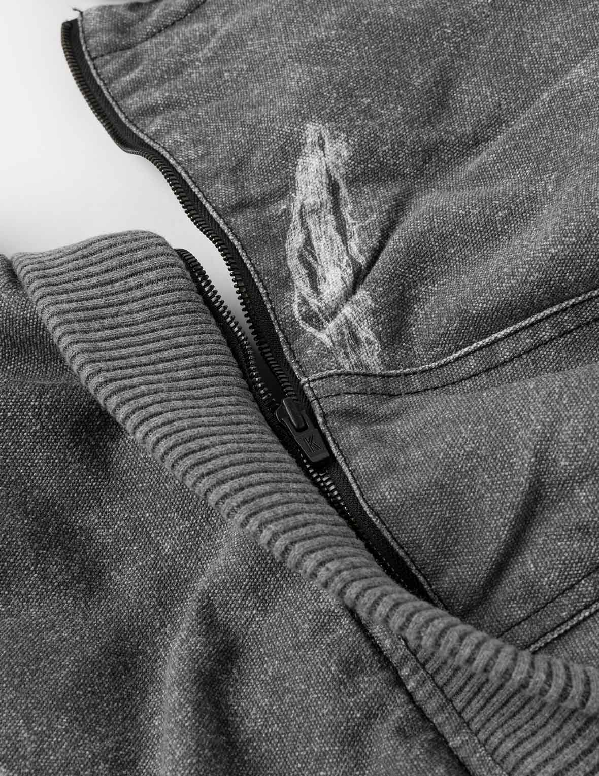 破损印花和商标刺绣寛松飞行员夹棉外套