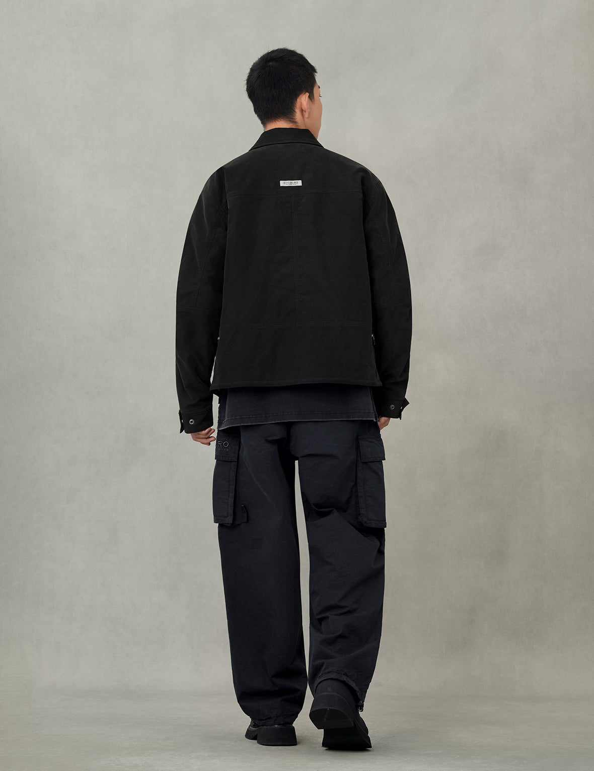 商标刺绣休闲水洗工装夹棉外套