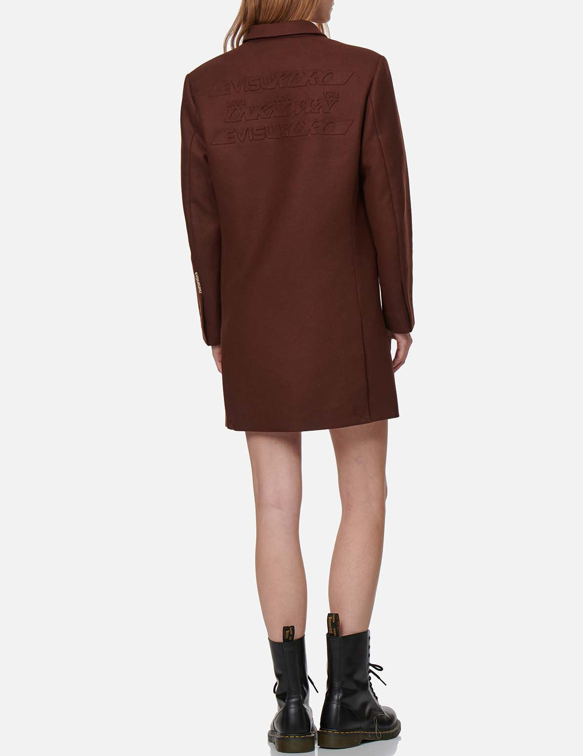 凸印Logo长款西服外套