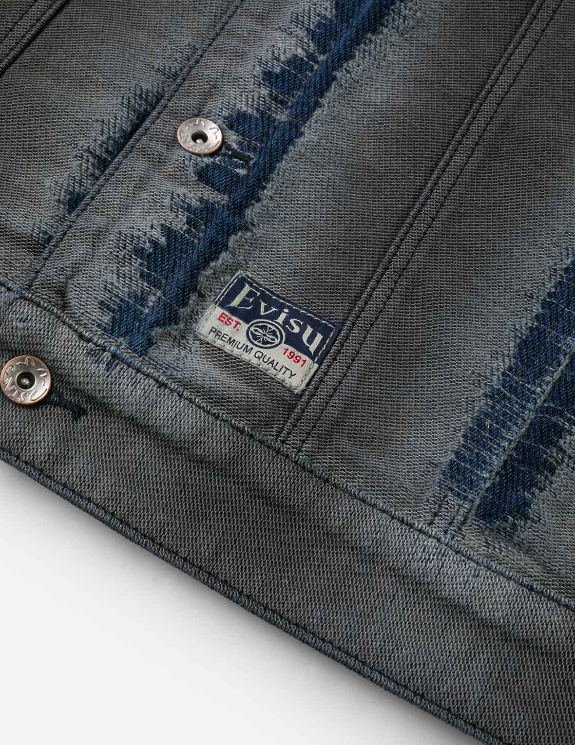 破损海鸥和商标印花宽版休闲牛仔外套