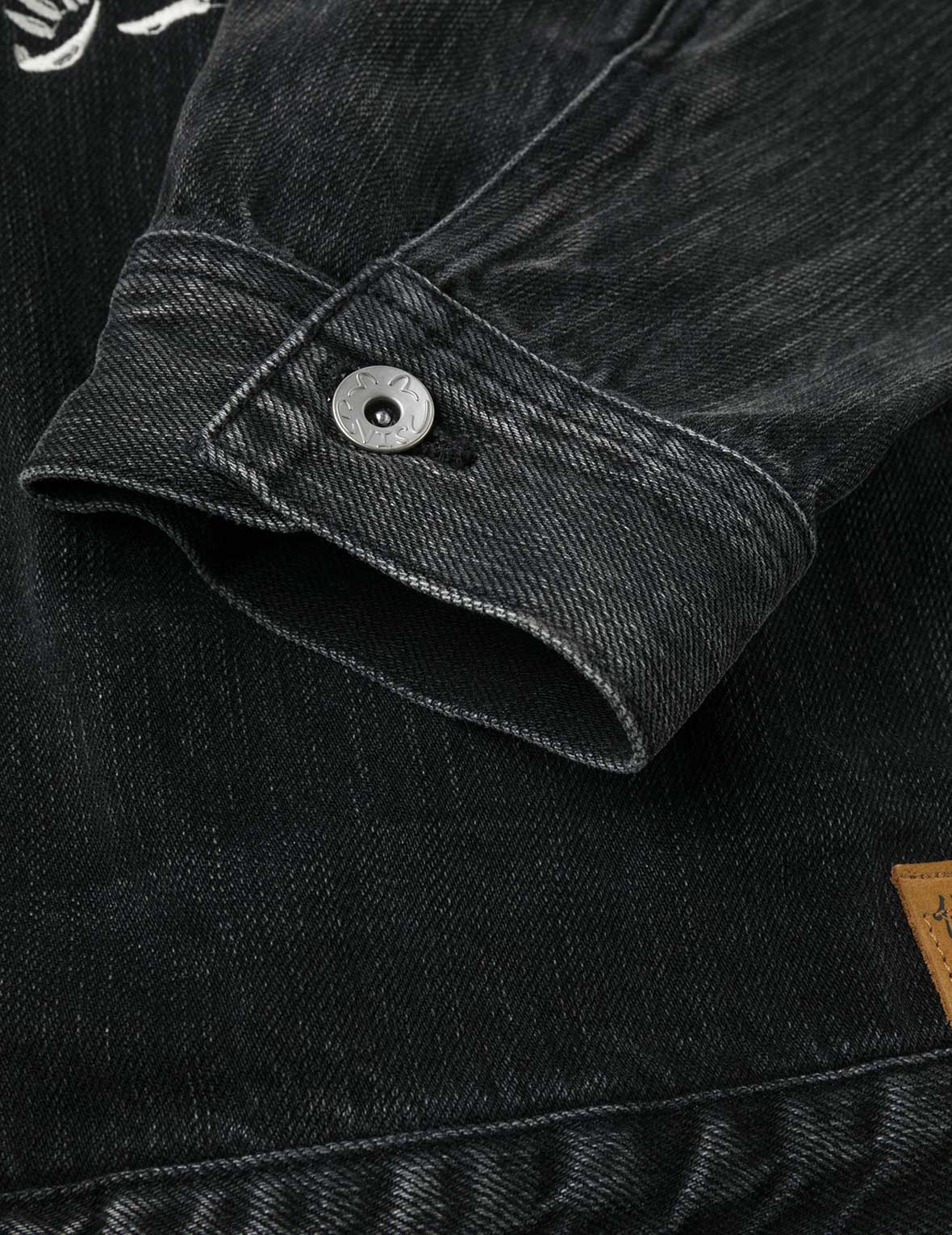 佛头和商标刺绣超宽版中国风水洗牛仔外套