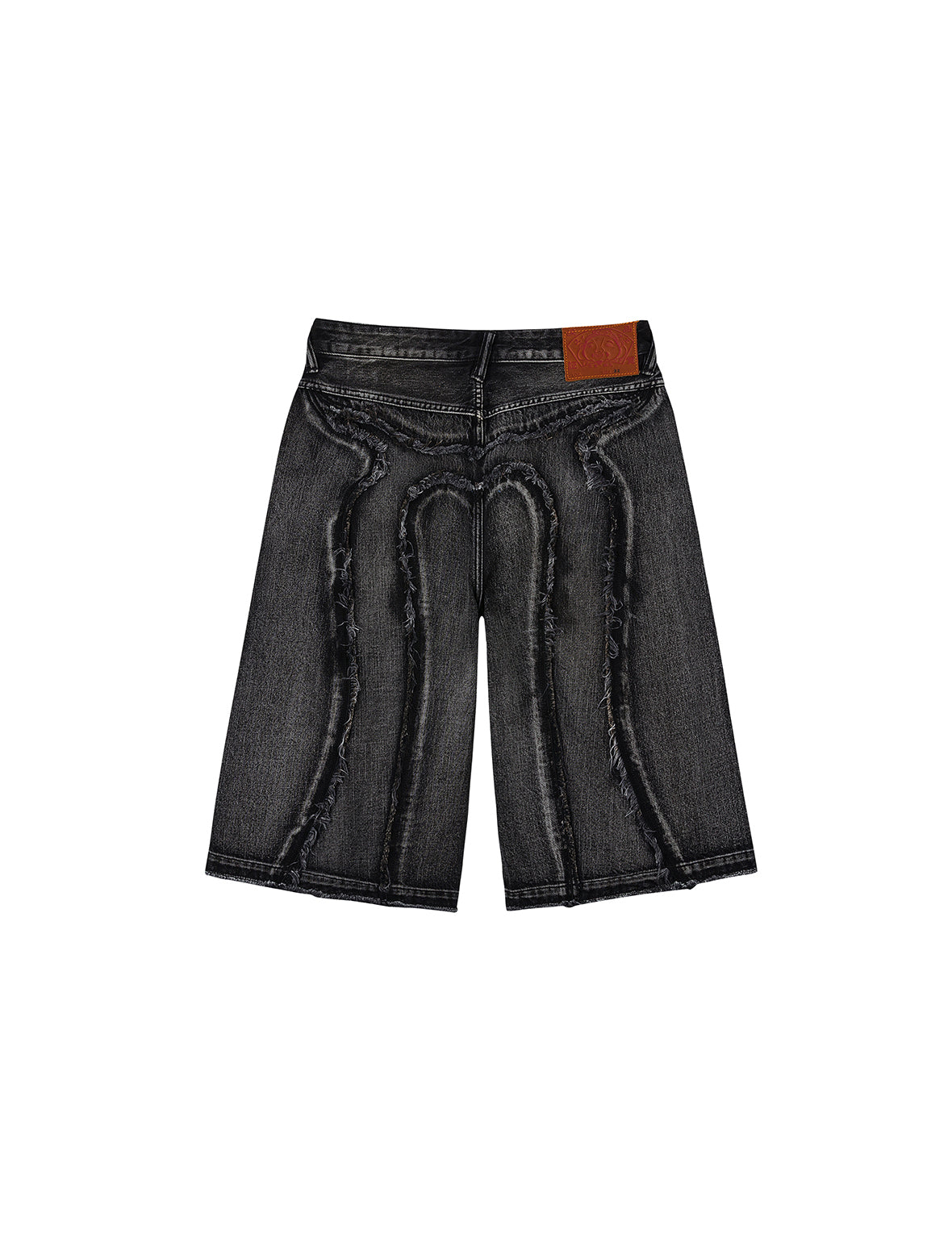 解构大M印花时尚版型牛仔短裤