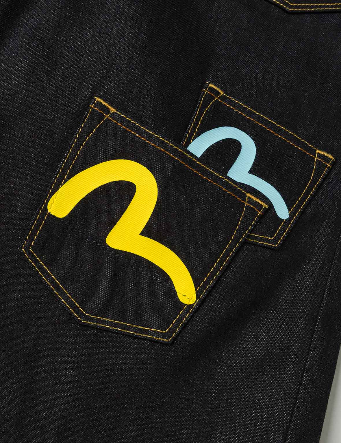 Seagull Print and Multi-Pocket Fashion Fit Denim Shorts