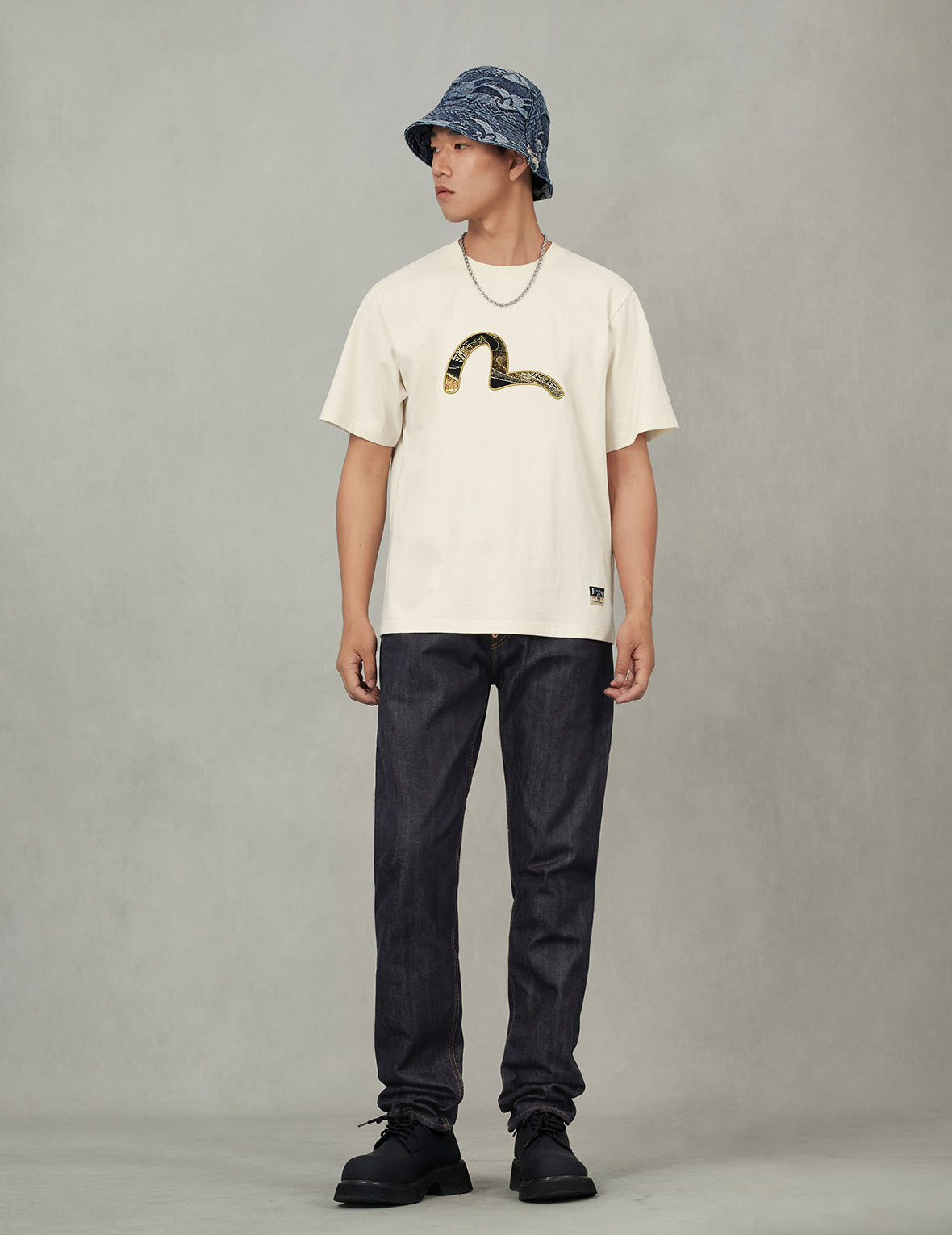 Grateful Crane Daicock Print Taper Jeans