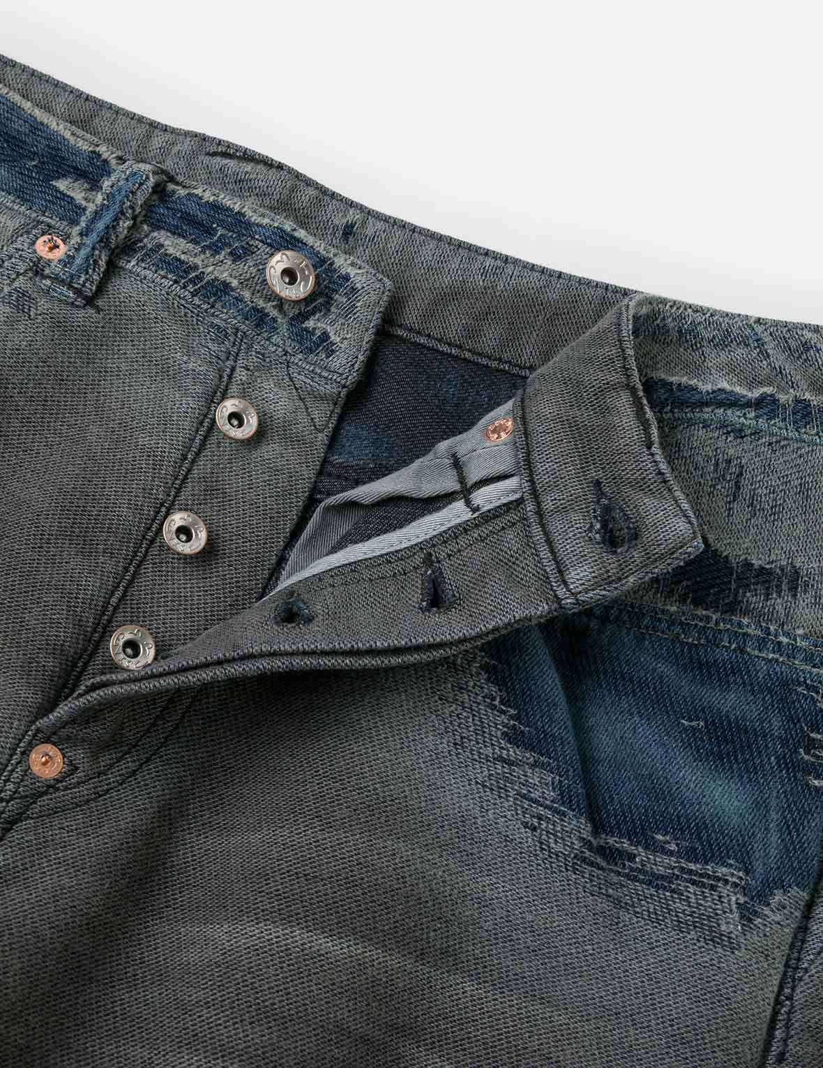 破损海鸥印花立体剪裁水洗牛仔裤