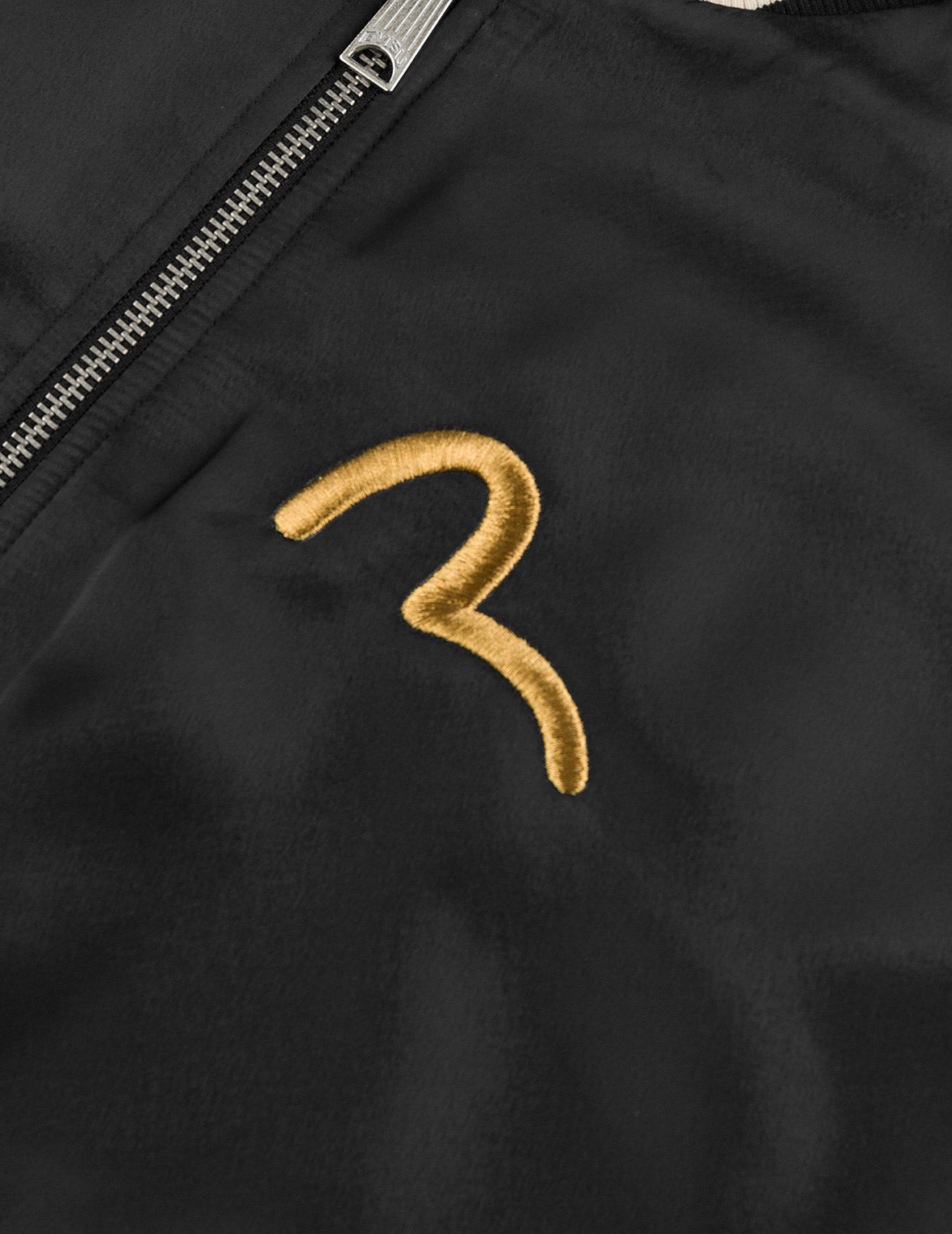 仙鹤刺绣常规版型横须贺外套