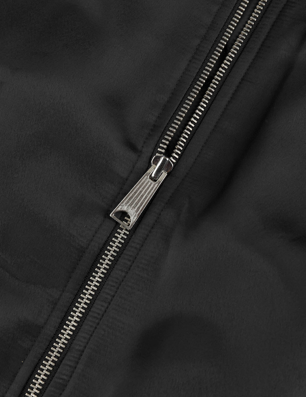 仙鹤刺绣常规版型横须贺外套