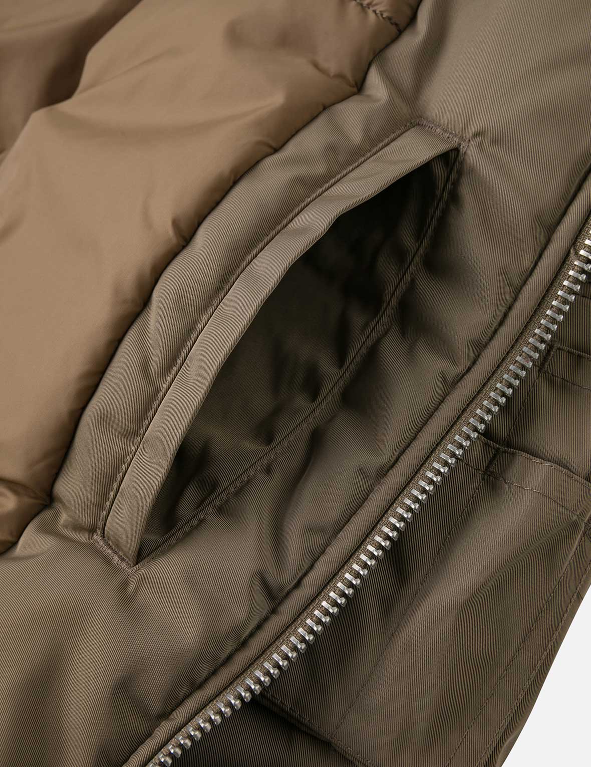 商标和佛头舞狮刺绣宽版休闲横须贺外套