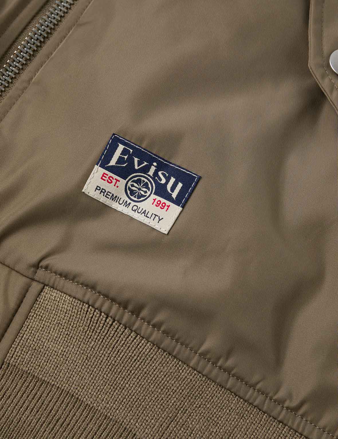 商标和佛头舞狮刺绣宽版休闲横须贺外套