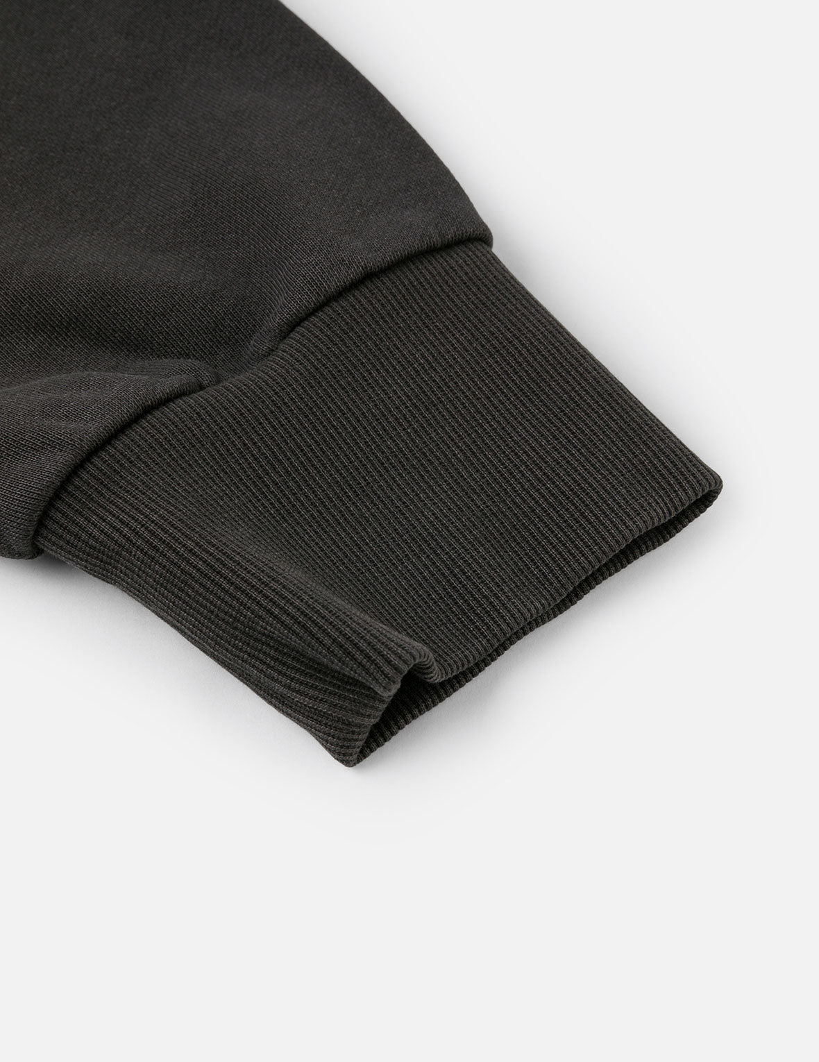 佛头和商标刺绣休闲卫衣