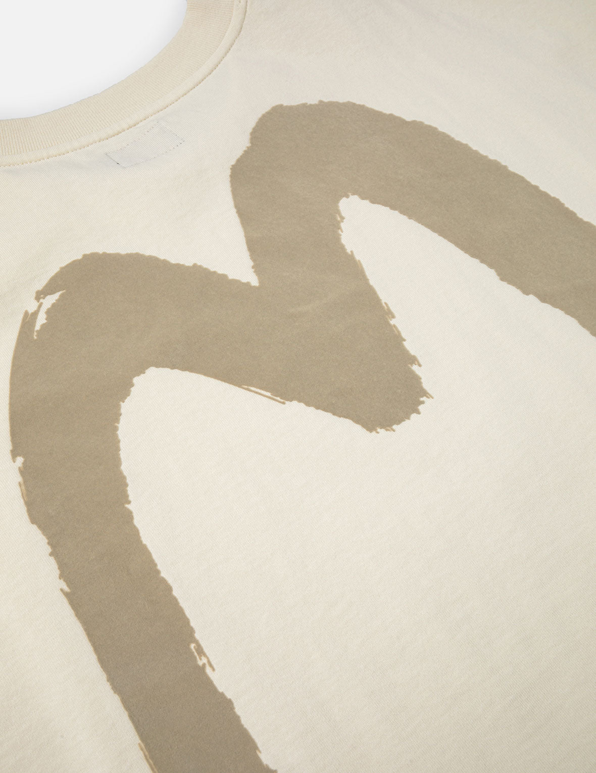 手刷大M印花宽版T恤