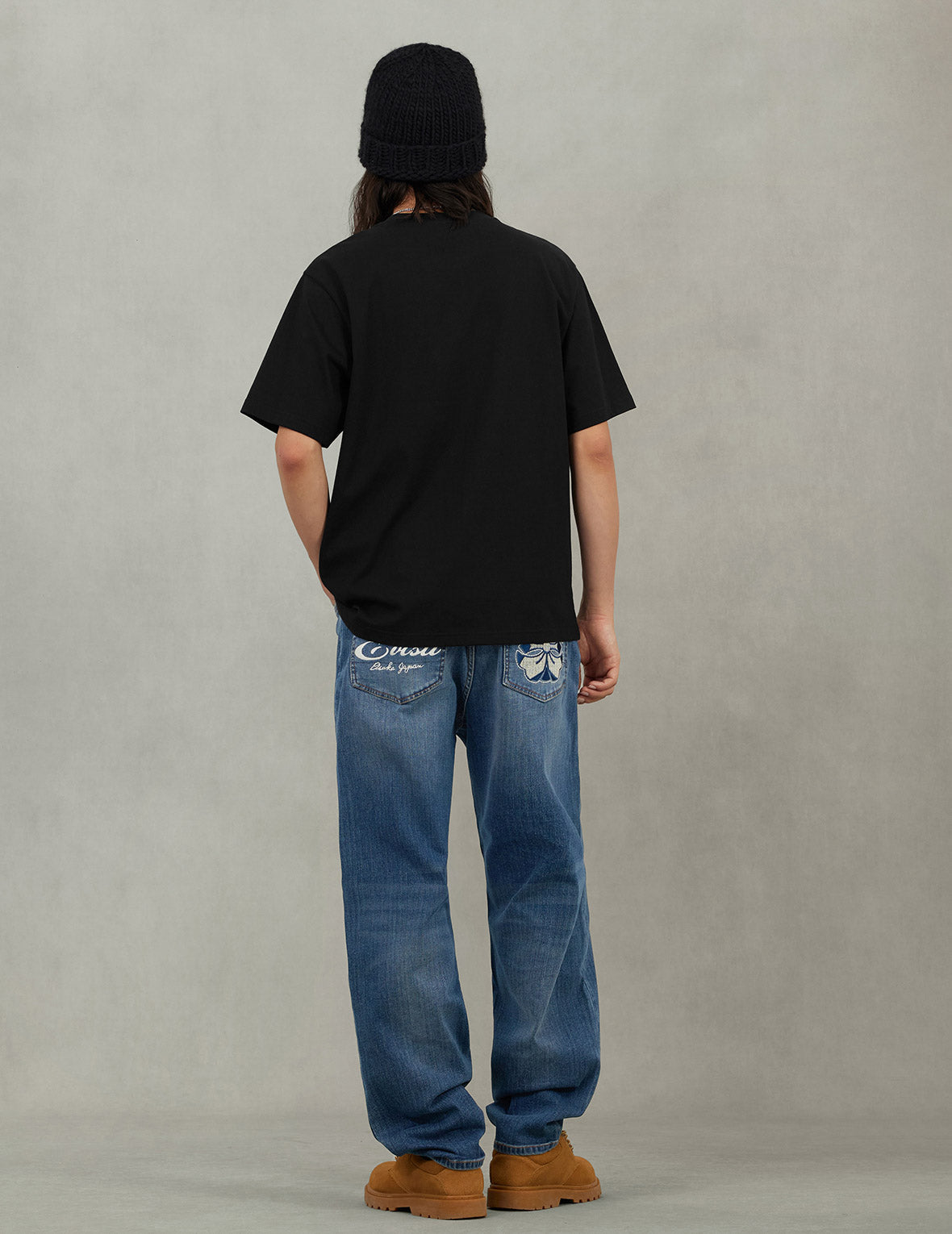 Brocade Seagull Appliqué Regular Fit Short Sleeves T-shirt