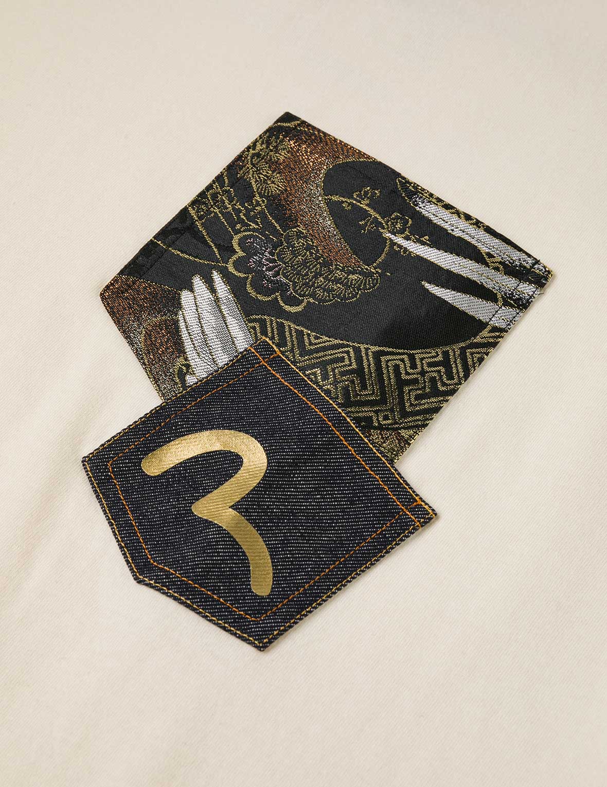 Brocade Pocket with Seagull Foil Print Loose Fit T-Shirt