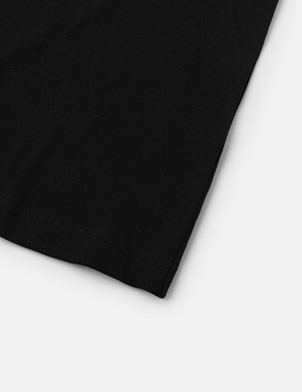 涂鸦风大M印花宽版休闲T恤