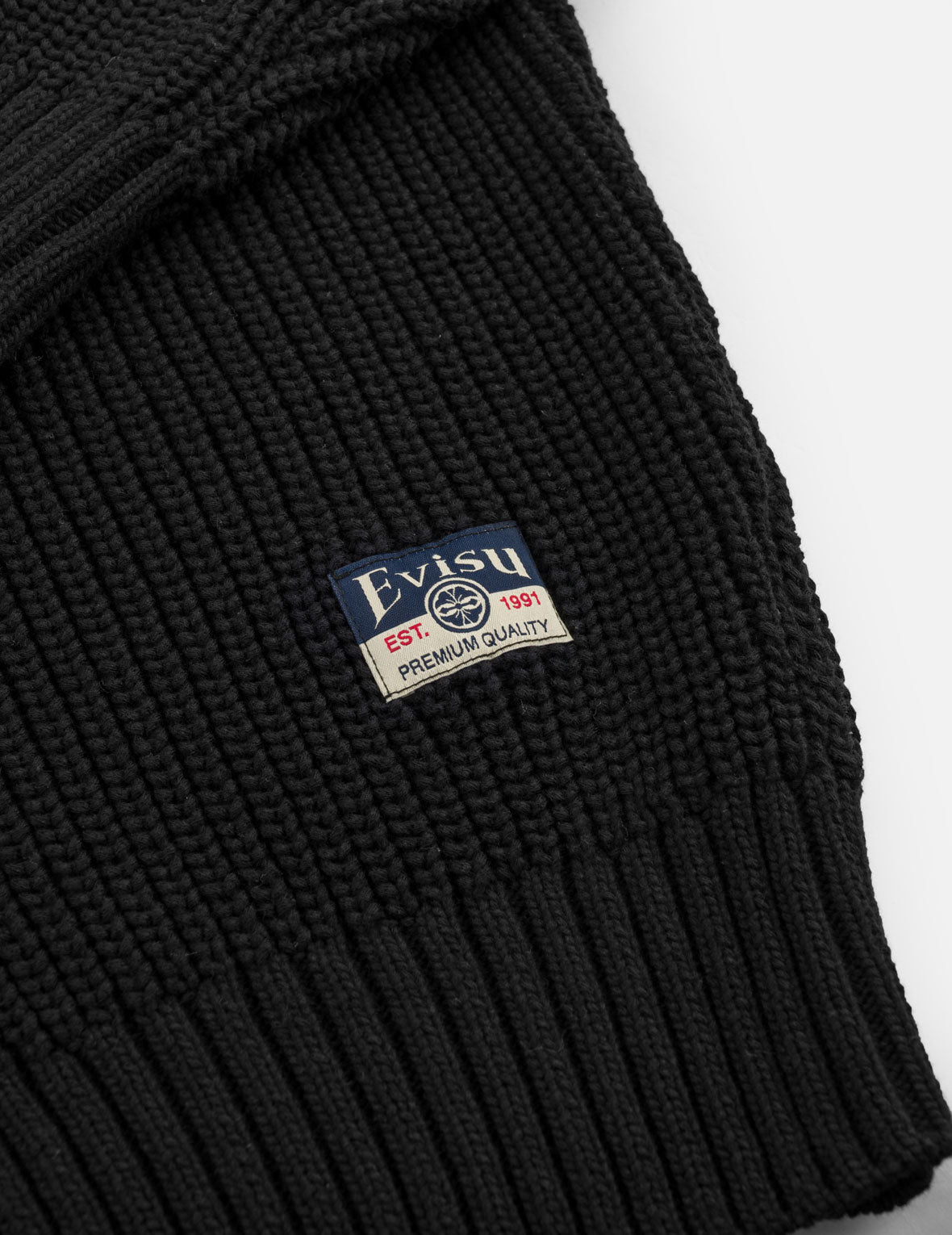 Seagull Cable Knit Pullover