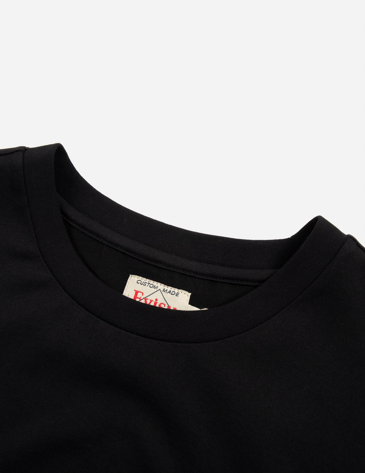 Daruma Heart Embroidered Badge and Print Boyfriend T-shirt