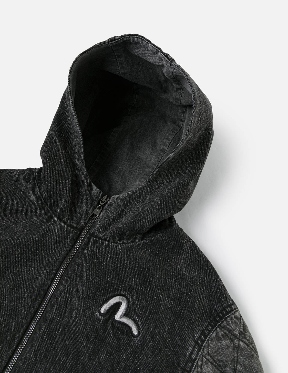 海鸥刺绣时尚版型连帽夹棉牛仔外套