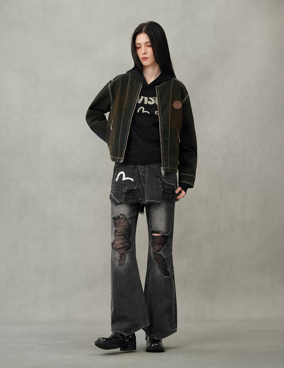 Contrast Stitch Design and Kamon Leather Label Regular Fit Denim Jacket