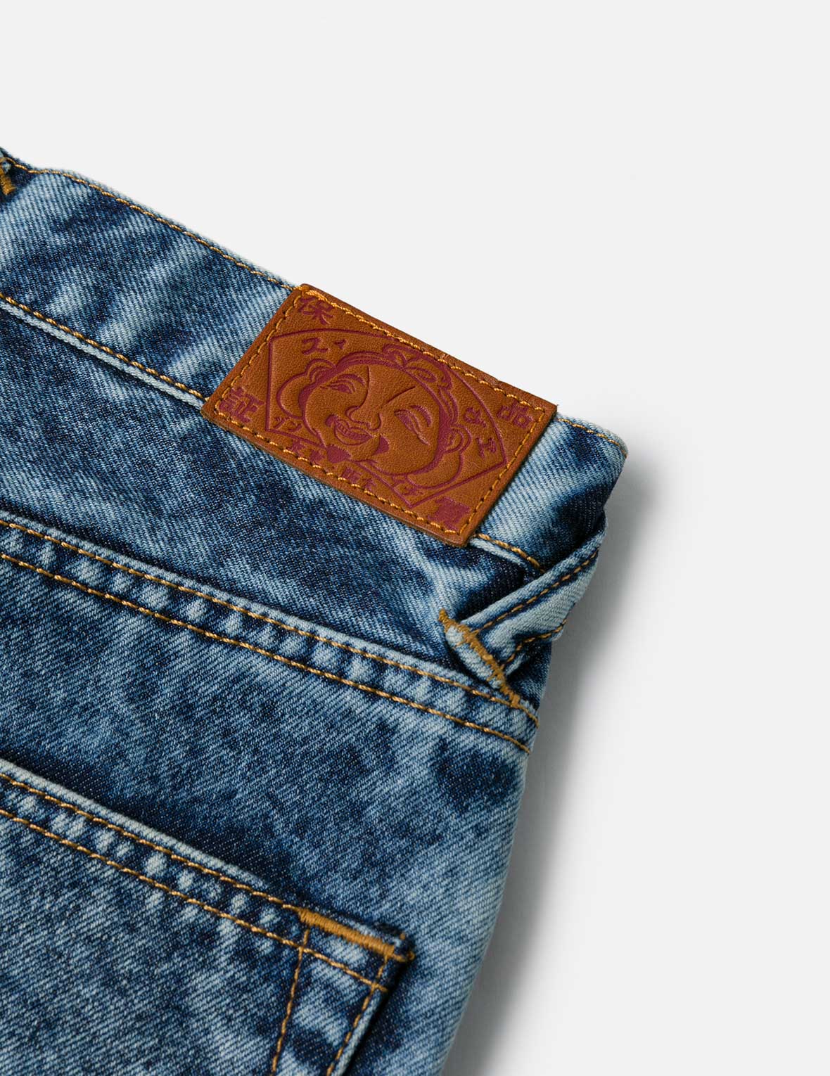 海鸥刺绣时尚版型烧花牛仔裤