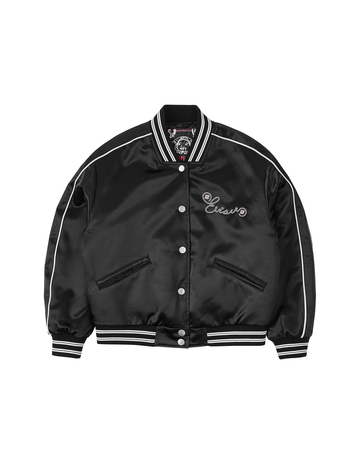 商标和毛茸茸小猫刺绣时尚版型校队外套