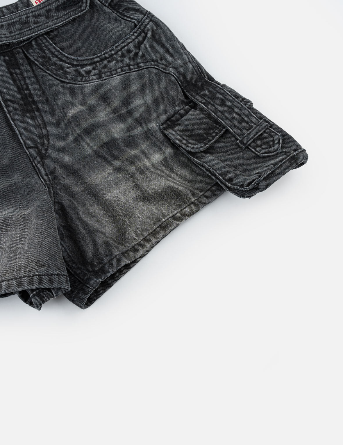 Cargo Pocket Denim Shorts