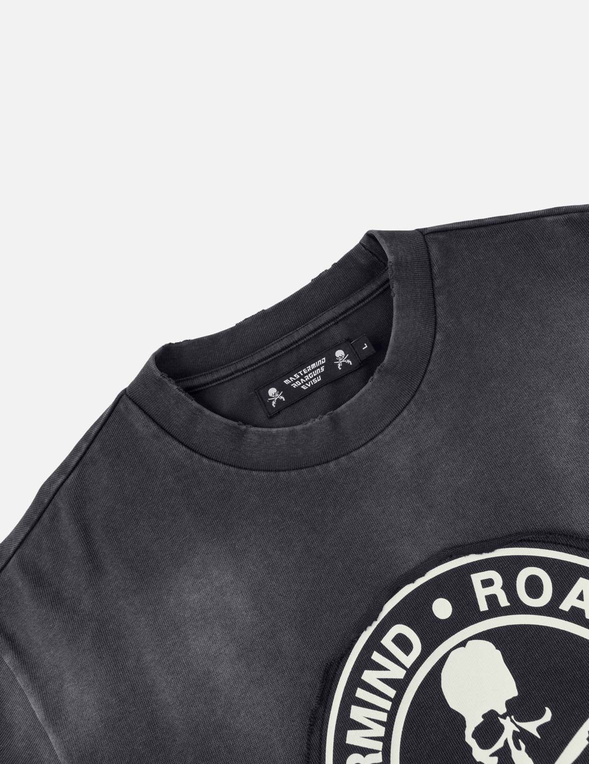 EVISU x mastermind JAPAN x roarguns 毛边贴布大M短袖T恤