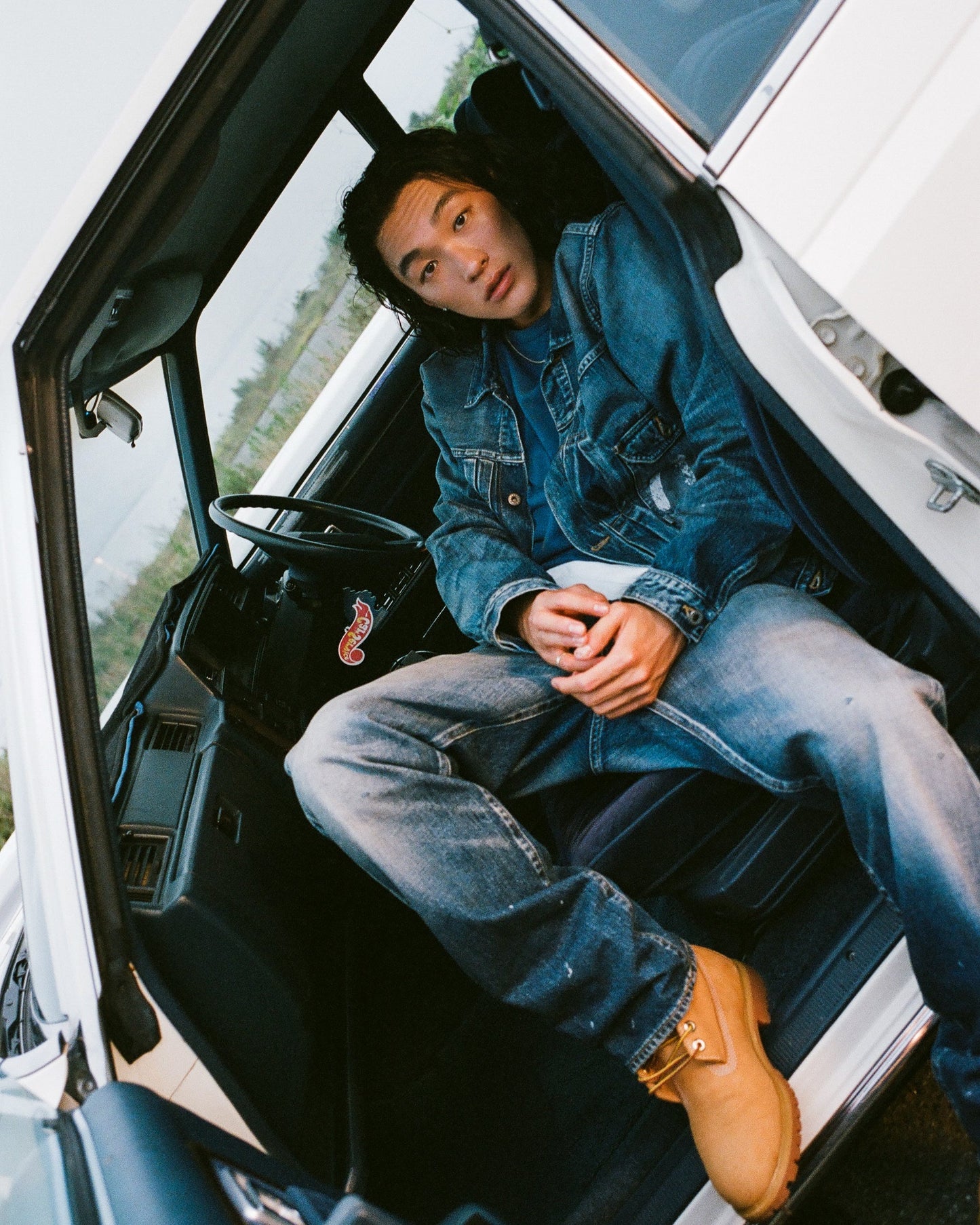 海鸥印花常规版型牛仔卡车司机外套