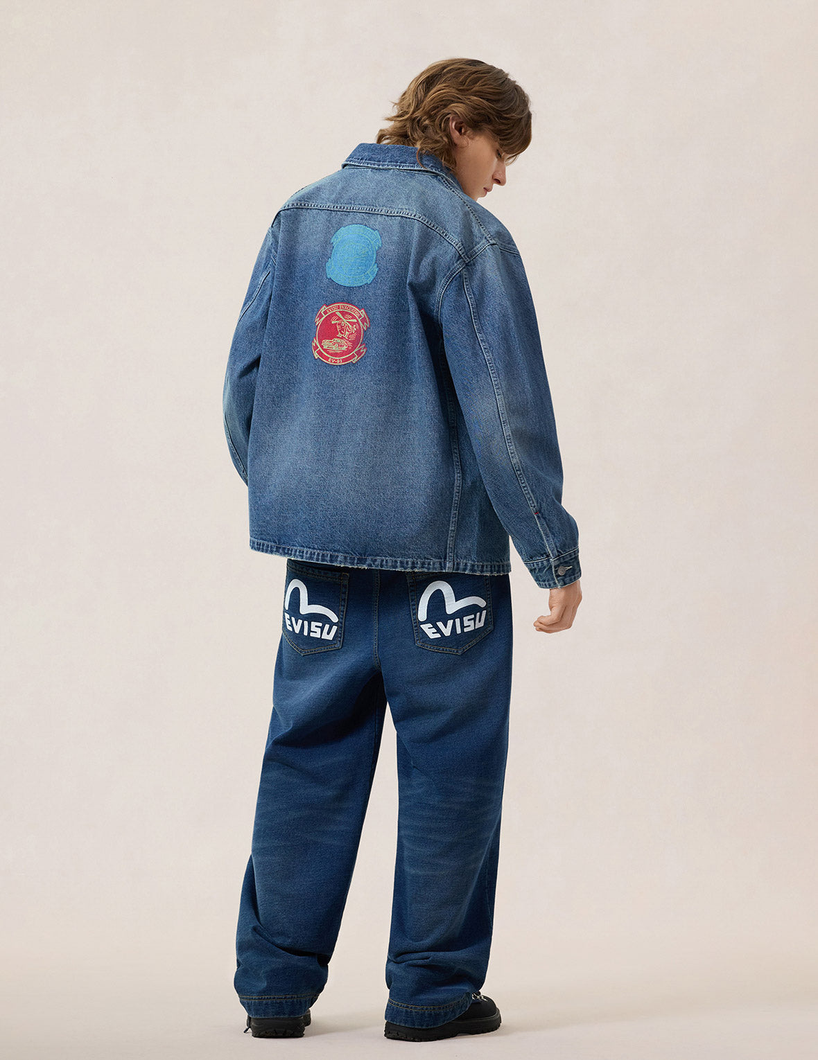 多口袋牛仔工装夹克