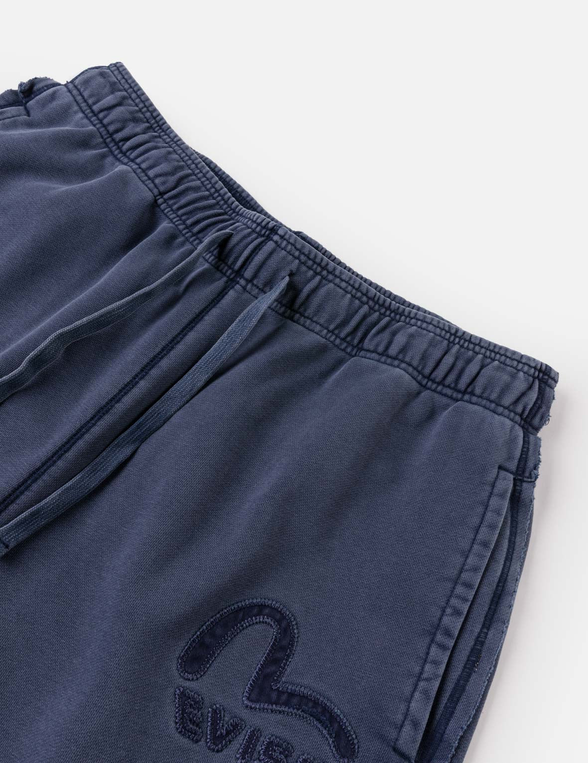 Chain Stitch Seagull Heavy Washed Sweatshorts