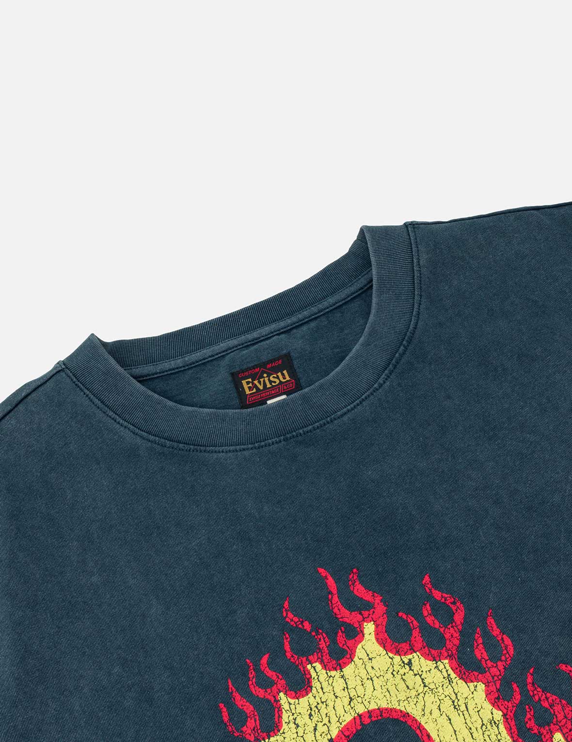 Bold Seagull T-Shirt