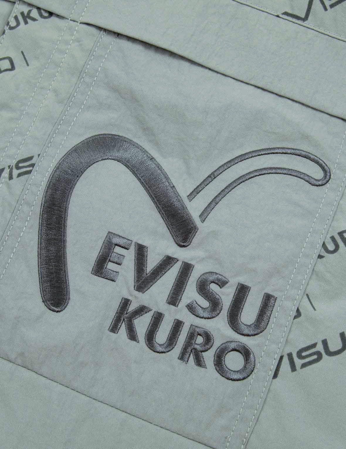 满地Logo印花工装夹克