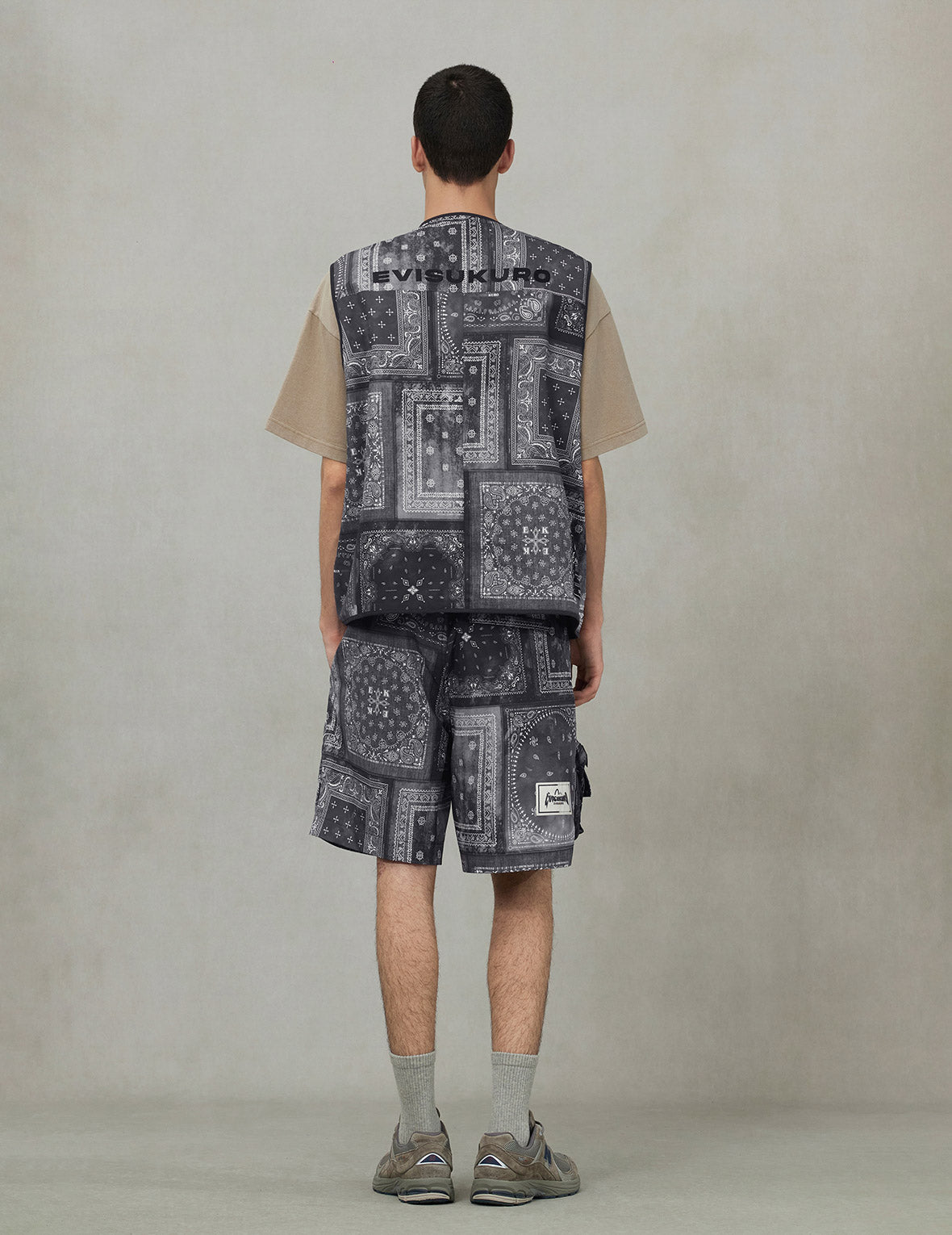 满地佩斯利印花超宽版工装背心