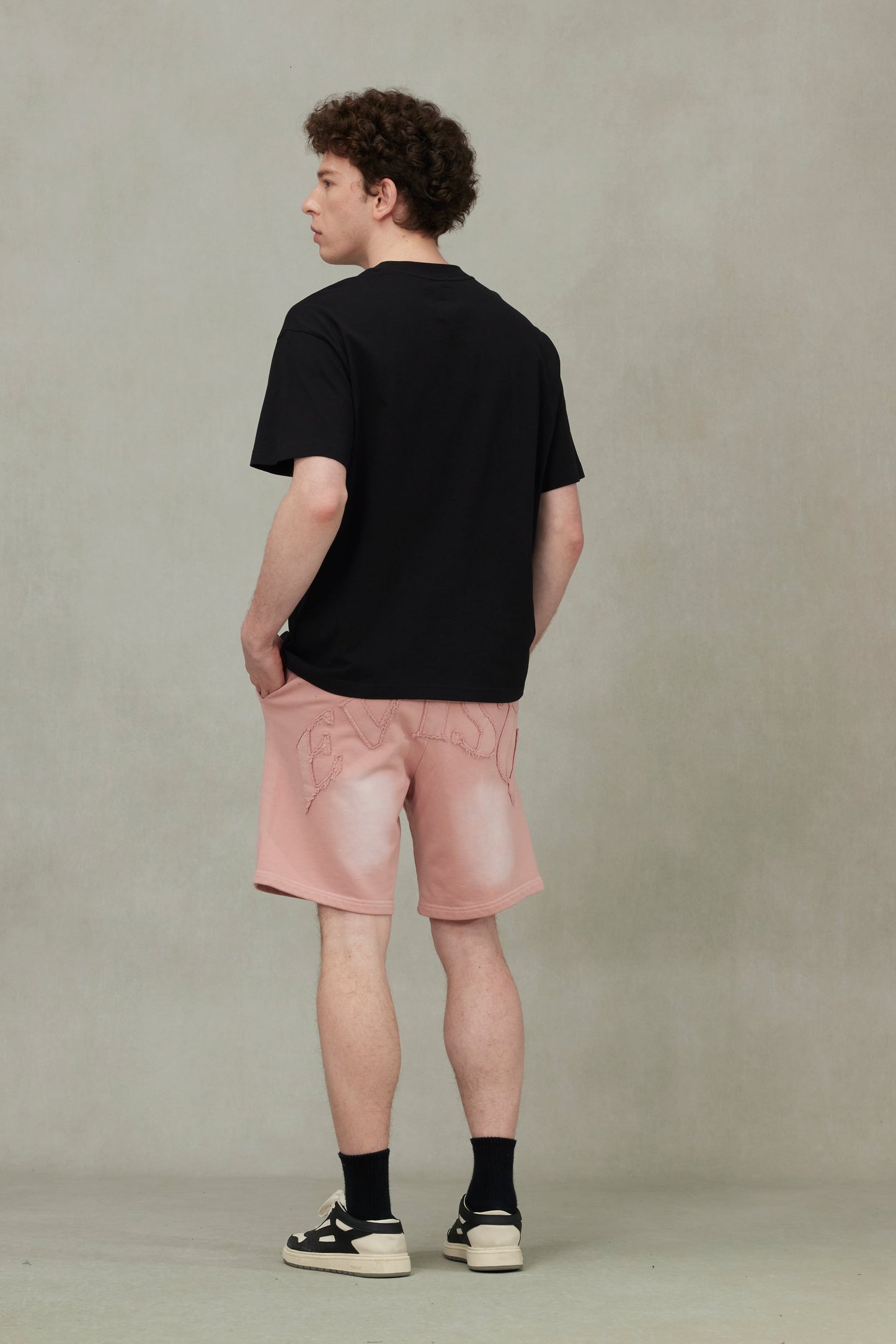 Logo Appliqué Embroidery Heavy Washed Fashion Fit Sweatshorts